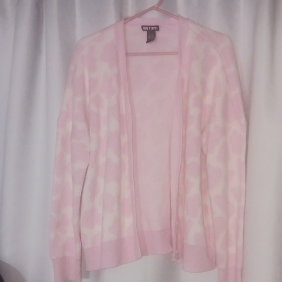 Hot Topic Sweaters - Hot Topic Pastel Pink Open Cardigan with White Cow Pattern